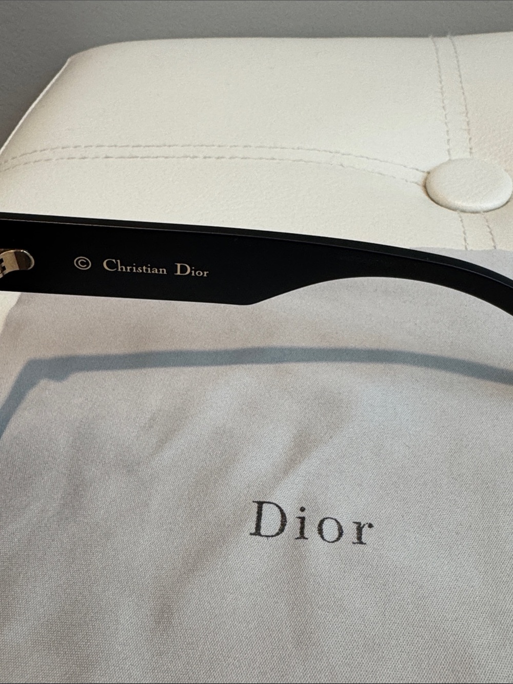 CHRISTIAN DIOR SUNGLASSES - Picture 5 of 7